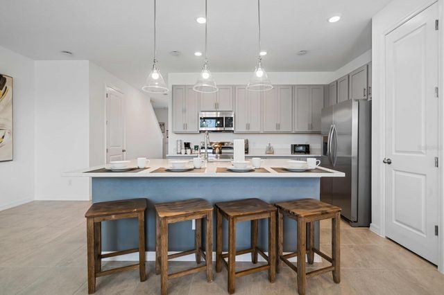 634 LONGBOAT DRIVE, Davenport, FL 33896