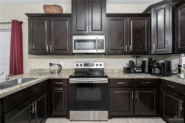 2601 Torreon Street, Hidalgo, TX 78557