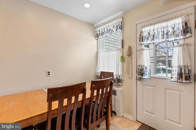 5 HIGHLAND AVE, Flourtown, PA 19031