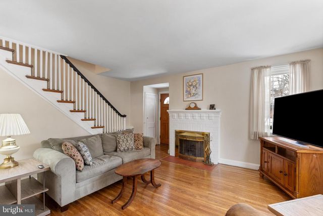 5 HIGHLAND AVE, Flourtown, PA 19031