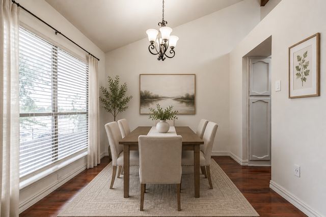 7031 Holly Hill Drive 10, Dallas, TX 75231