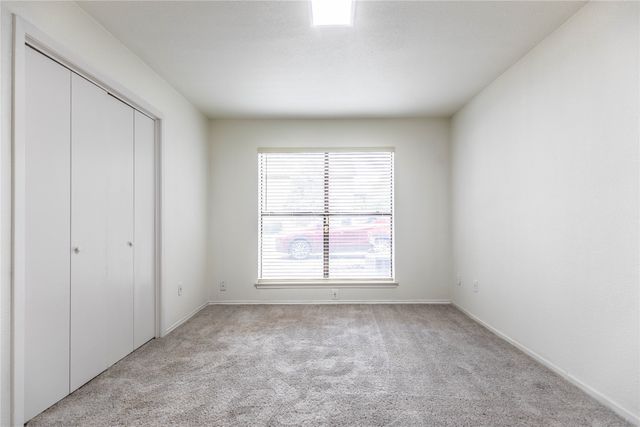 7031 Holly Hill Drive 10, Dallas, TX 75231