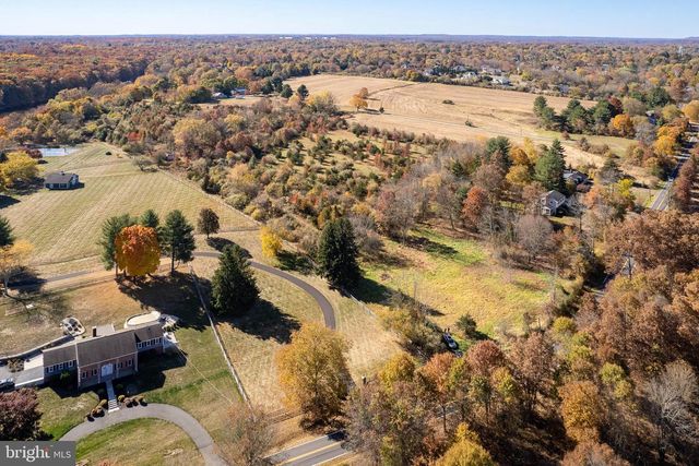 465 FEDERAL CITY RD, Pennington, NJ 08534