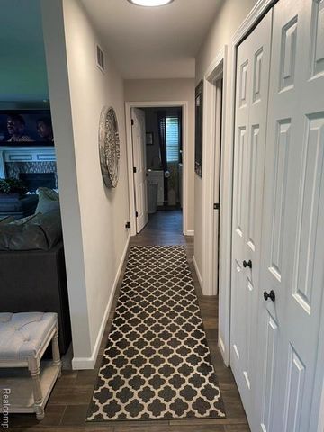 5827 Woodfield Parkway, Grand Blanc, MI 48439