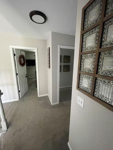 5827 Woodfield Parkway, Grand Blanc, MI 48439