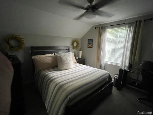 5827 Woodfield Parkway, Grand Blanc, MI 48439