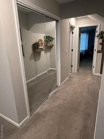 5827 Woodfield Parkway, Grand Blanc, MI 48439