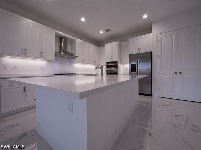 12236 Red Pine PL, Estero, FL 33928