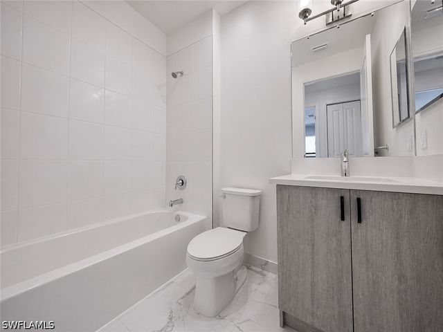 12236 Red Pine PL, Estero, FL 33928