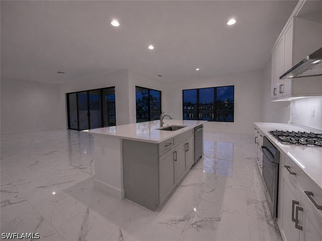 12236 Red Pine PL, Estero, FL 33928