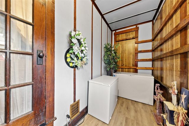 407 E Green St, Connellsville, PA 15425