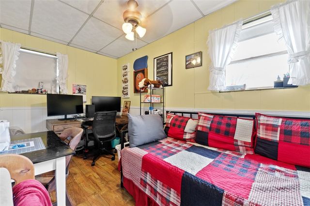 407 E Green St, Connellsville, PA 15425