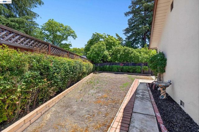 446 Pismo Ct, Livermore, CA 94550