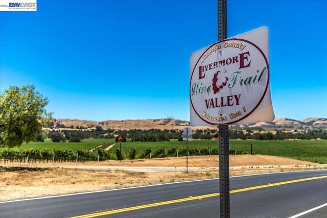 446 Pismo Ct, Livermore, CA 94550