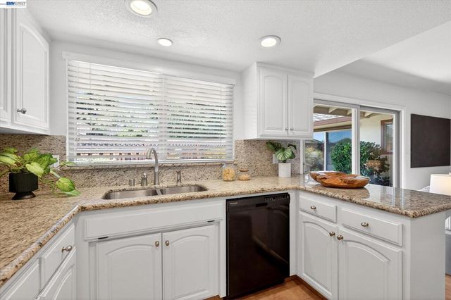 446 Pismo Ct, Livermore, CA 94550