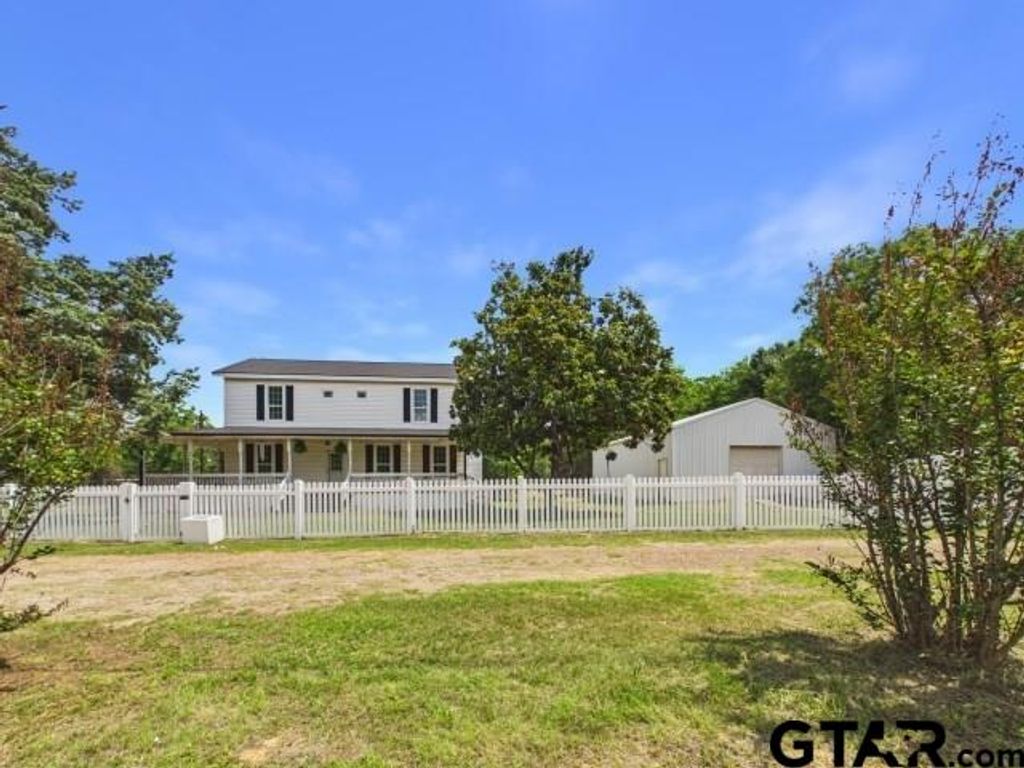 7574 ST HWY 64, Ben Wheeler, TX 75754