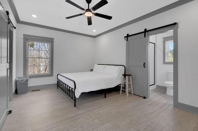 555 Ghea Rd, Normandy, TN 37360