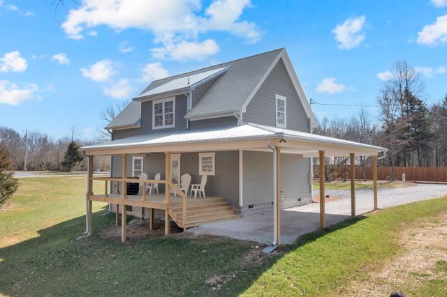 555 Ghea Rd, Normandy, TN 37360