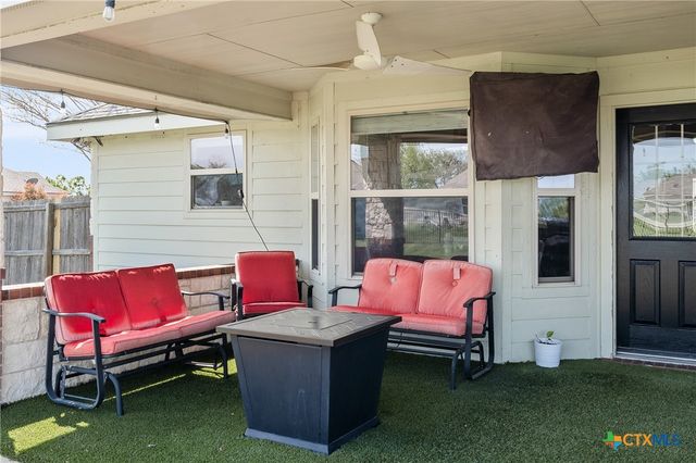 2001 Sun Circle, Rogers, TX 76569