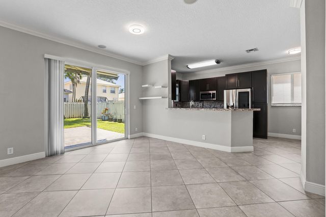 6878 NW 33rd Street, Margate, FL 33063