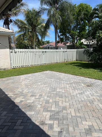 6878 NW 33rd Street, Margate, FL 33063