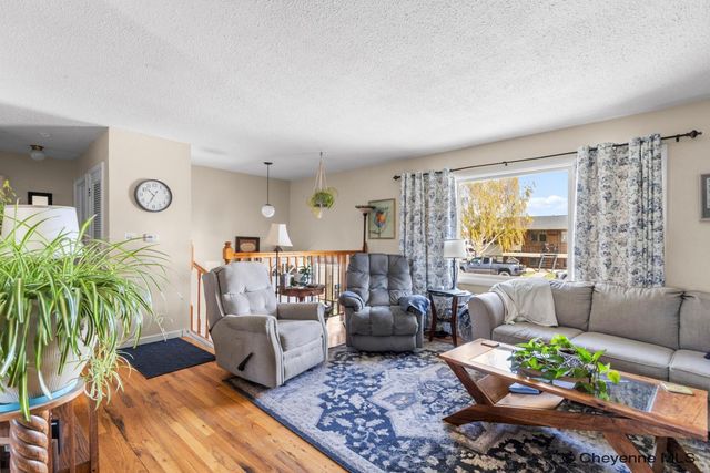 1004 DOWNEY ST, Laramie, WY 82072