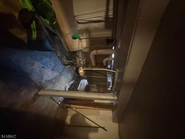 78 Duer St, North Plainfield Boro, NJ 07060