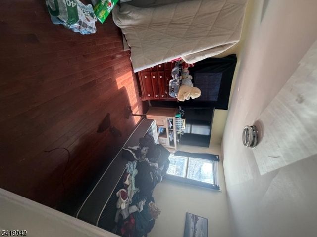 78 Duer St, North Plainfield Boro, NJ 07060