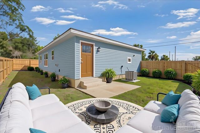 2363 N F St, Pensacola, FL 32501