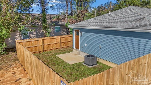 2363 N F St, Pensacola, FL 32501
