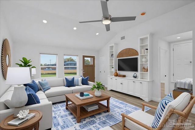 2363 N F St, Pensacola, FL 32501