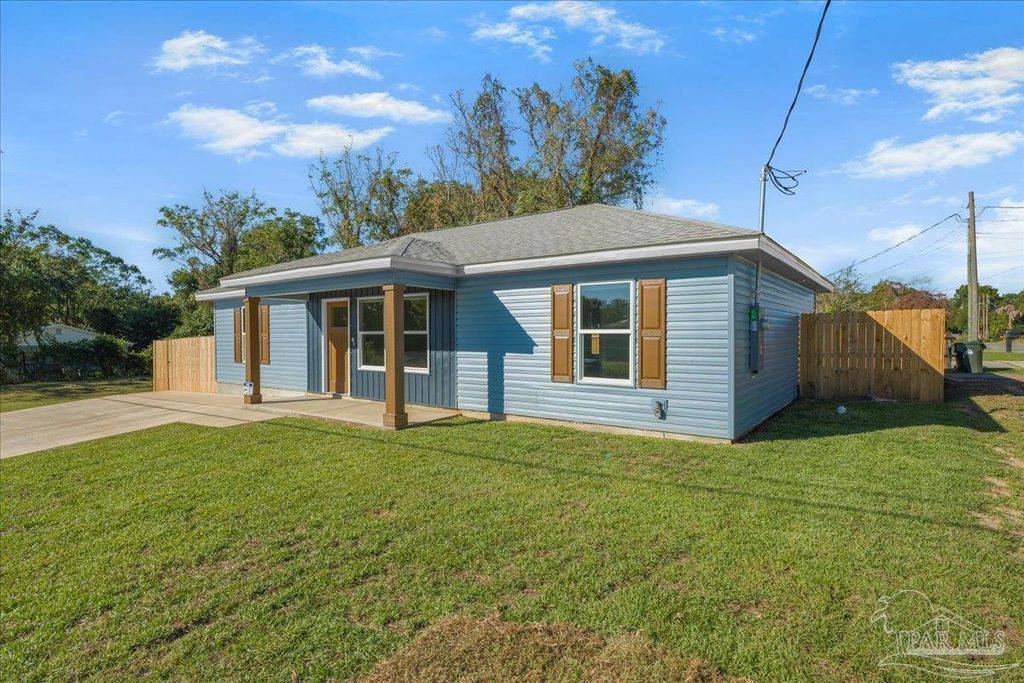 2363 N F St, Pensacola, FL 32501