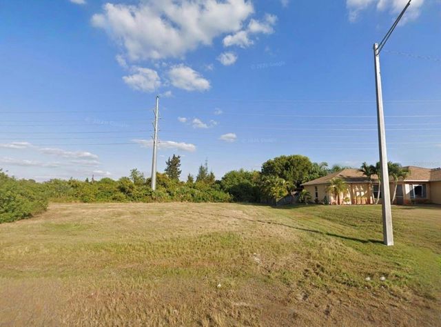 19 EL DORADO BOULEVARD S, Cape Coral, FL 33991