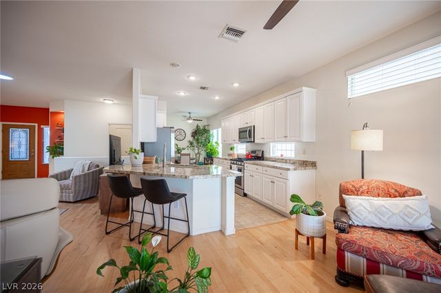 2081 Tiger Links Drive, Henderson, NV 89012