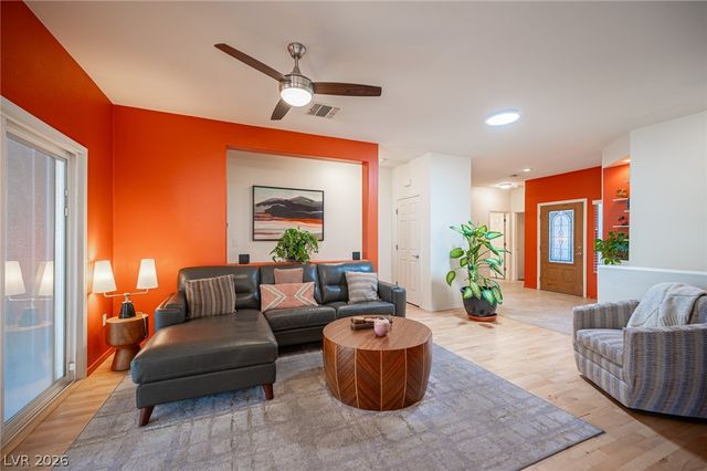 2081 Tiger Links Drive, Henderson, NV 89012