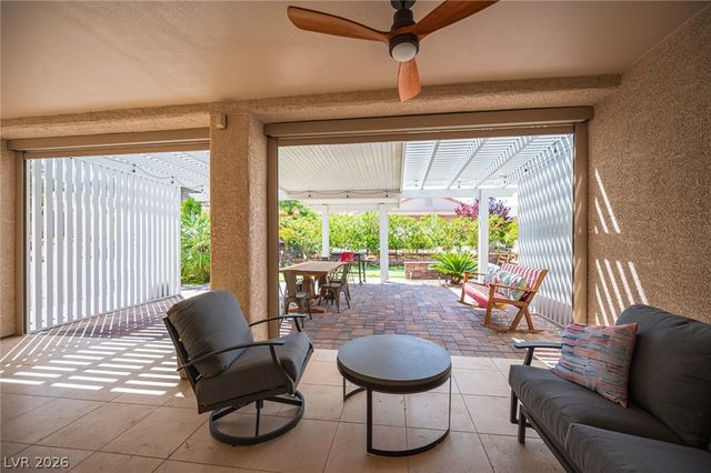 2081 Tiger Links Drive, Henderson, NV 89012