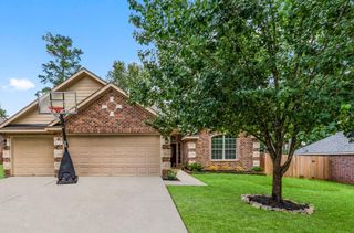 3218 Glenforest Road, Montgomery, TX 77356