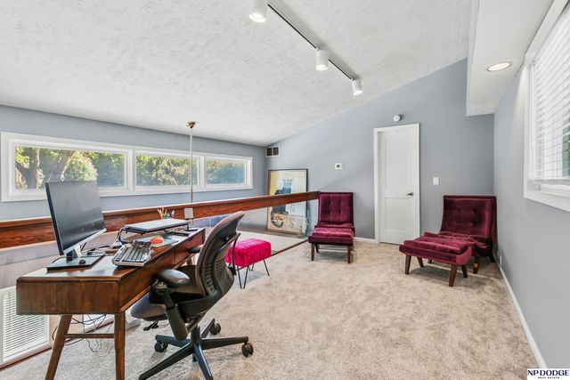 1514 S 91st Avenue, Omaha, NE 68124