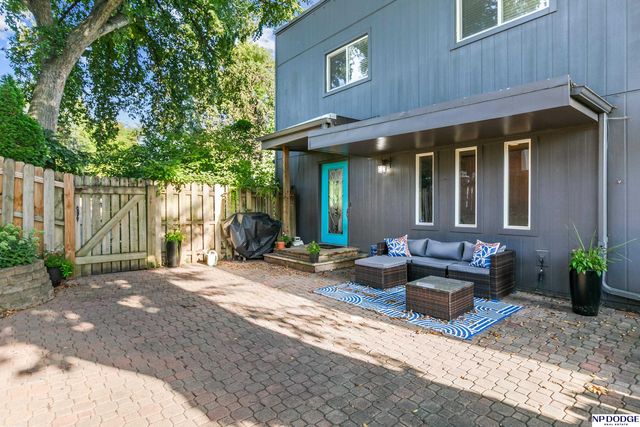 1514 S 91st Avenue, Omaha, NE 68124
