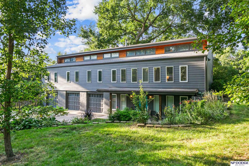 1514 S 91st Avenue, Omaha, NE 68124