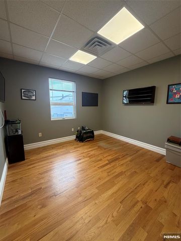 356 Mclean Boulevard, Paterson, NJ 07513