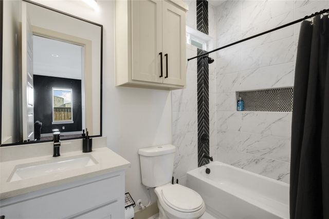 3741 Toronto Street, Dallas, TX 75212