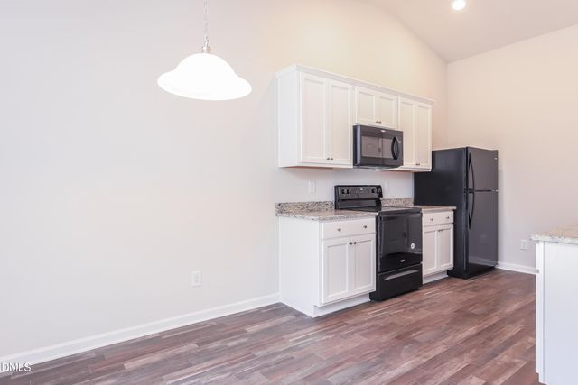 220 Rustling Way, Zebulon, NC 27597