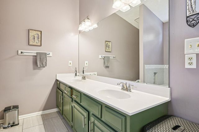 5320 Spring Pines Way, Raleigh, NC 27616