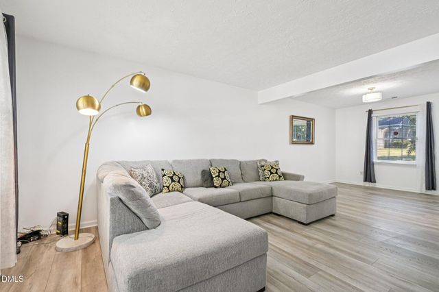 5320 Spring Pines Way, Raleigh, NC 27616