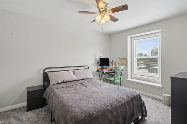 1300 White Birch LN, Virginia Beach, VA 23453