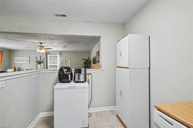 1300 White Birch LN, Virginia Beach, VA 23453