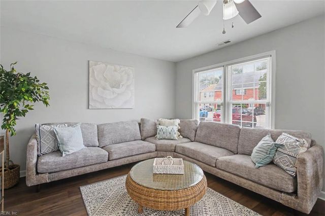 1300 White Birch LN, Virginia Beach, VA 23453