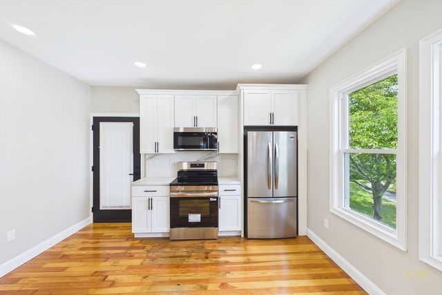 759 Belleville Ave, New Bedford, MA 02745