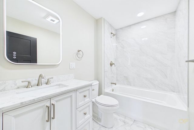 759 Belleville Ave, New Bedford, MA 02745